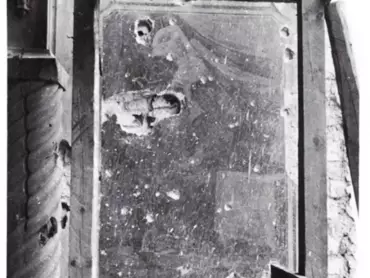 Stav fresky Jano Köhlera Gramatika po dělostřelbě 8. května 1945. Muzeum umění Olomouc.